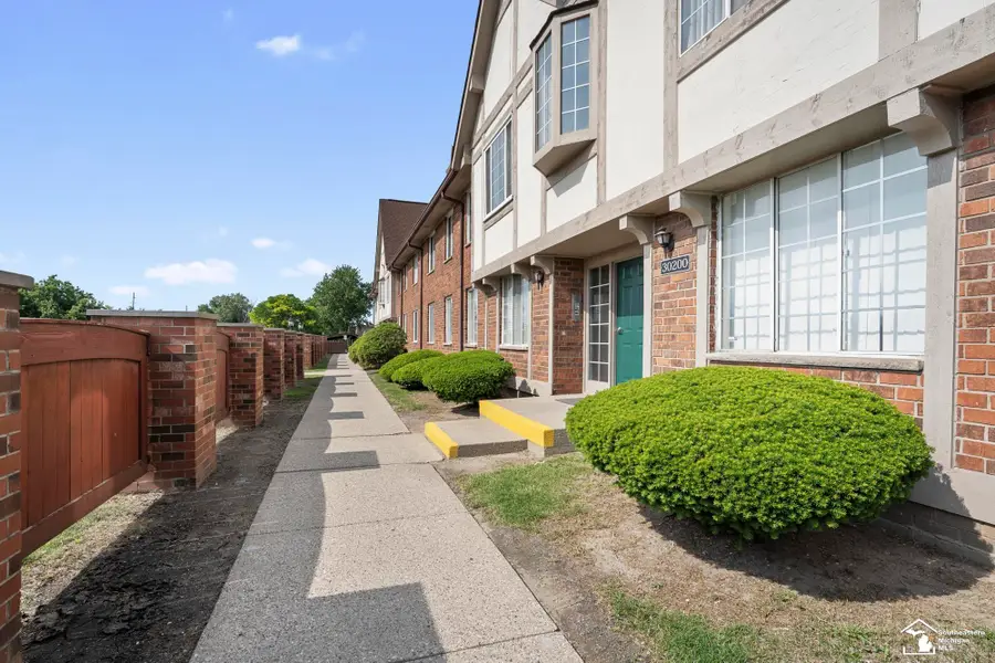 30200 Southfield #204, Southfield, MI 48076 - #2