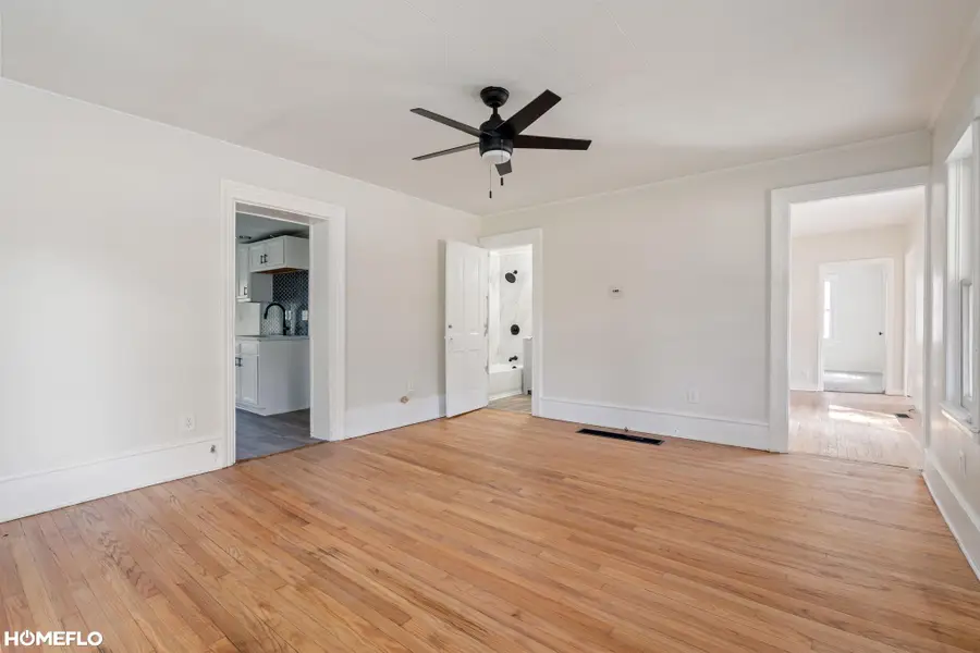 240 W 3rd, Imlay City, MI 48444 - #2