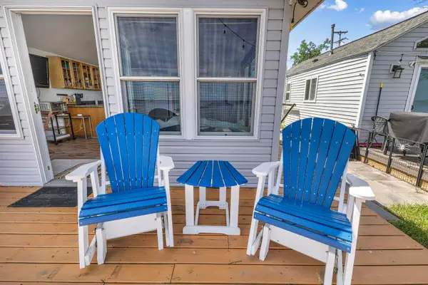 204 Broadway #2, Houghton Lake, MI 48629