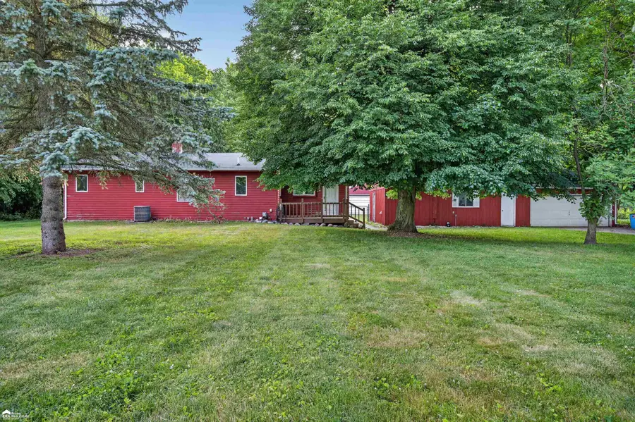 1444 S Genesee, Burton, MI 48509 - #2