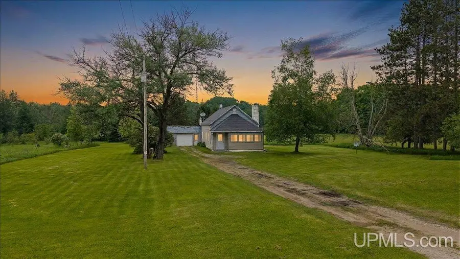 6038 29th, Gladstone, MI 49837 - #2