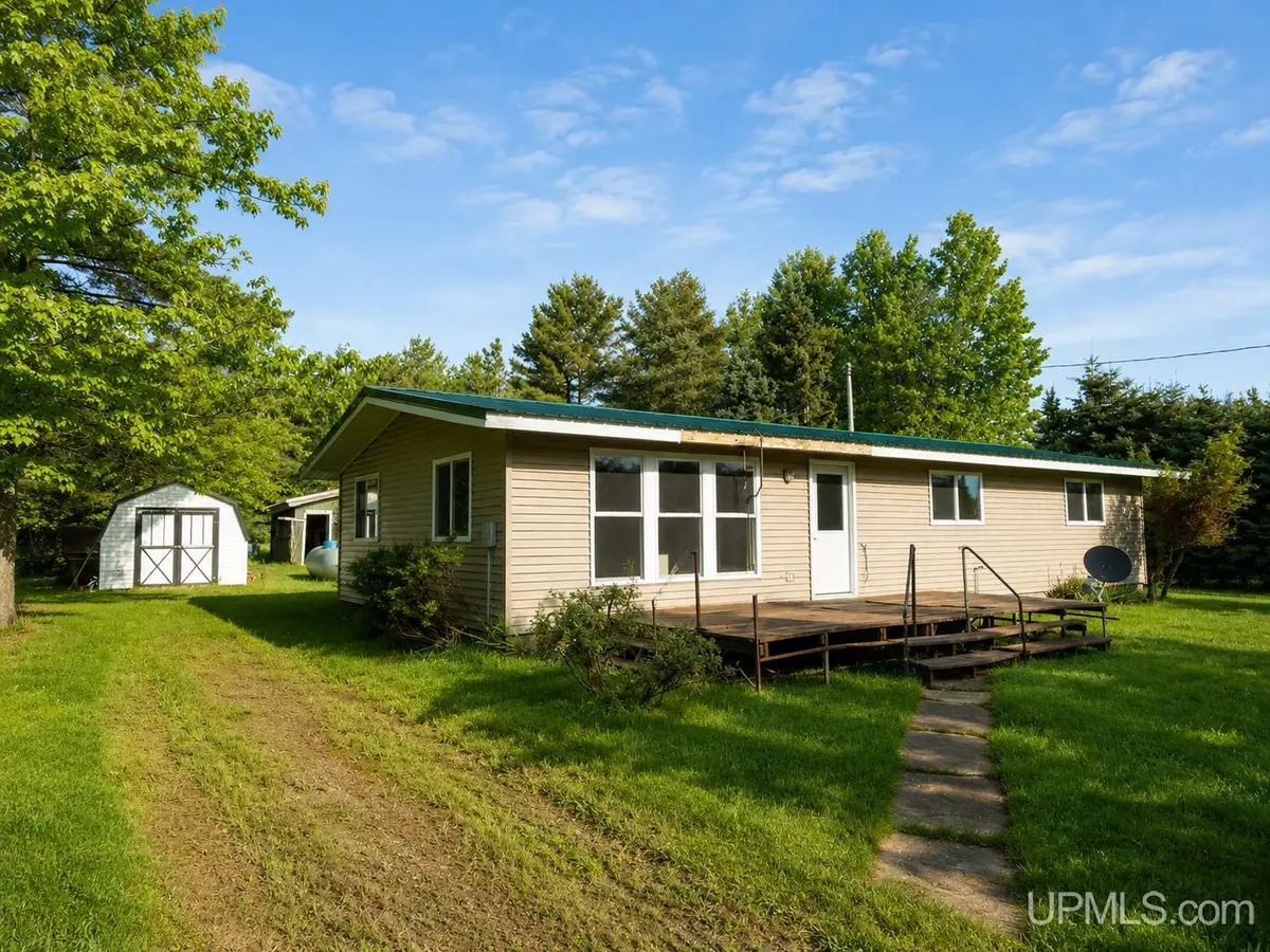 106 Hemlock, Trout Creek, MI 49967 - #1