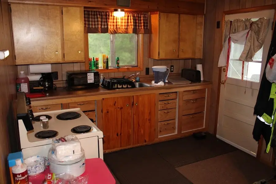 730 W Elder, Harrison, MI 48625 - #2