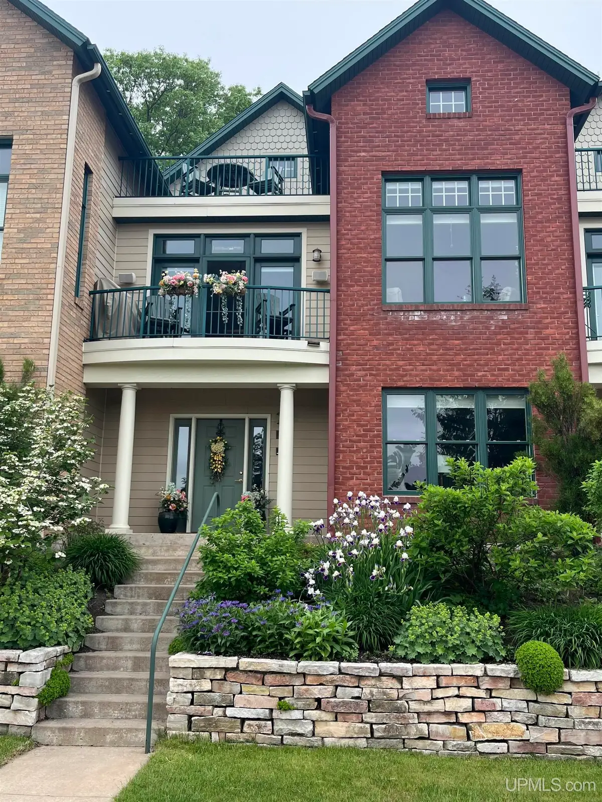 219 N Lakeshore #Unit No 5, Marquette, MI 49855 - #1