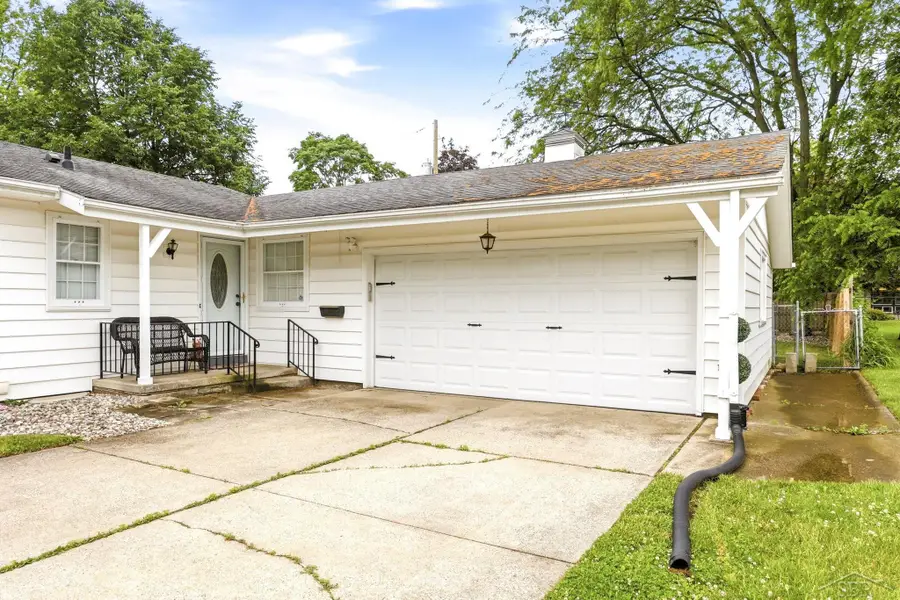 1111 E Washburn, Saginaw, MI 48602 - #2