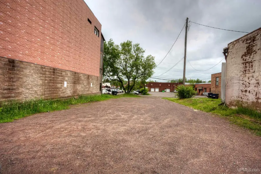 222 E Aurora, Ironwood, MI 49938 - #3