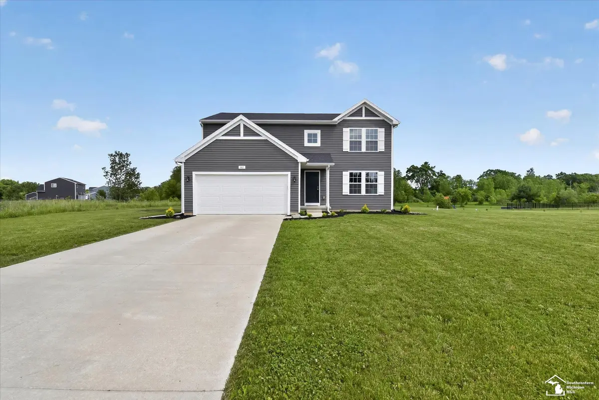 102 Forest, Davisburg, MI 48350 - #1