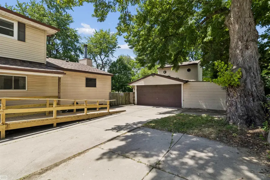 27119 Blum, Roseville, MI 48066 - #3