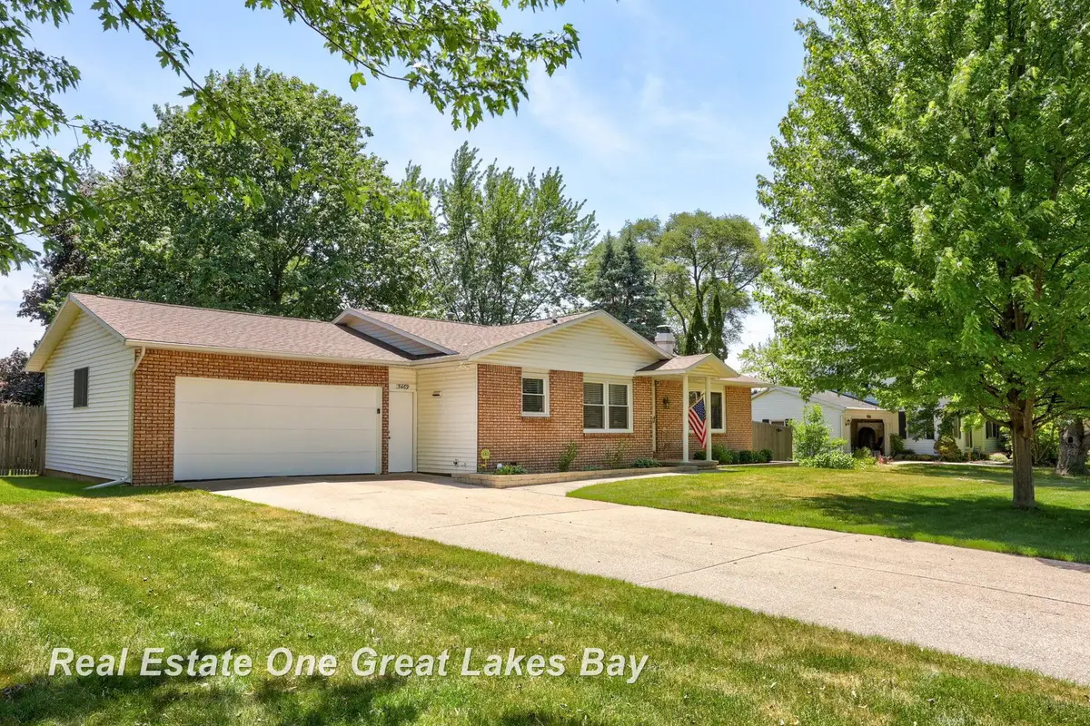 5469 George, Saginaw, MI 48603 - #1