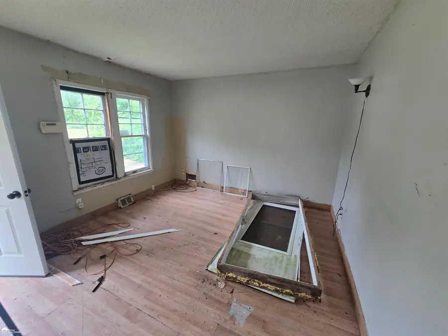 3233 Home, Mount Morris, MI 48504 - #2