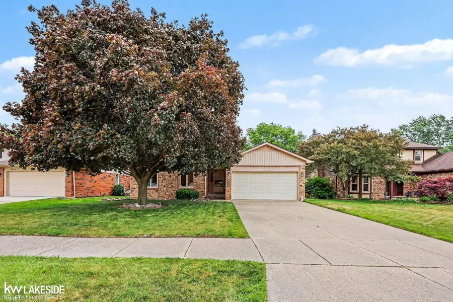 46396 Peach Grove, Macomb, MI 48044 - #2
