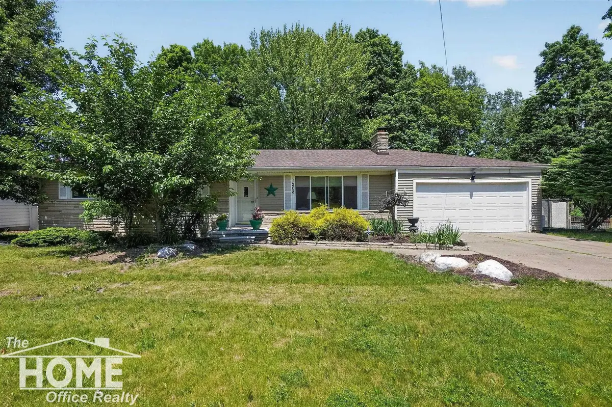 1208 Harding, Owosso, MI 48867 - #1