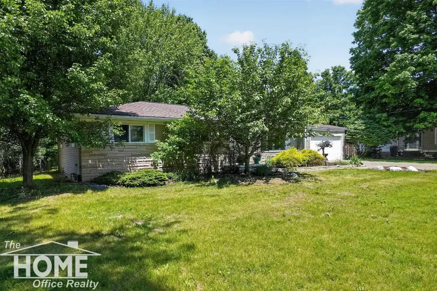 1208 Harding, Owosso, MI 48867 - #2