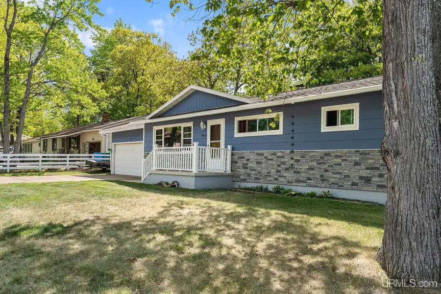 1613 Woodland, Marquette, MI 49855 - #2