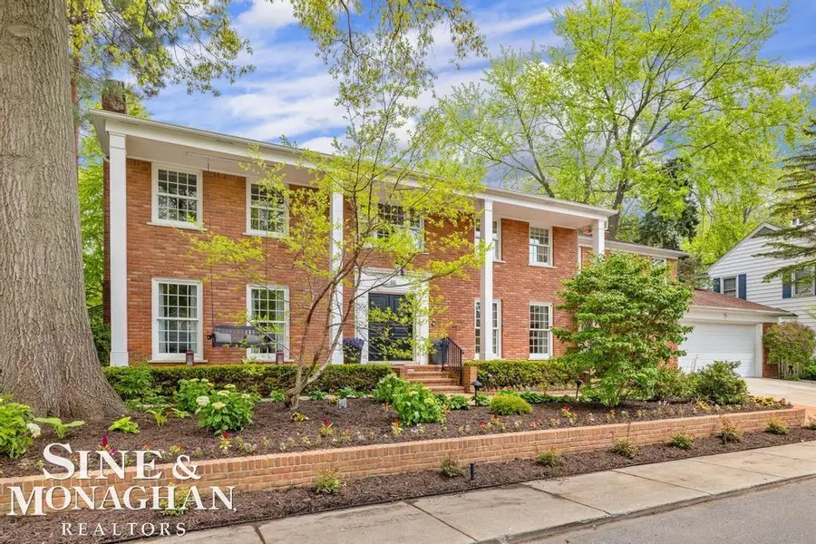 66 Colonial, Grosse Pointe Shores, MI 48236 - #2