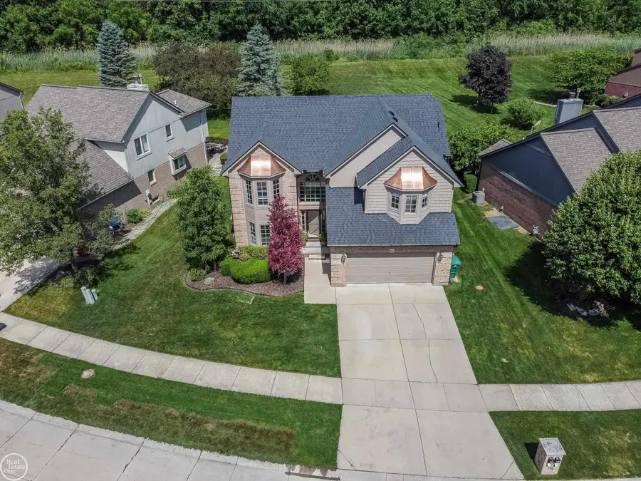 57667 Yorkshire, Washington, MI 48094 - #2