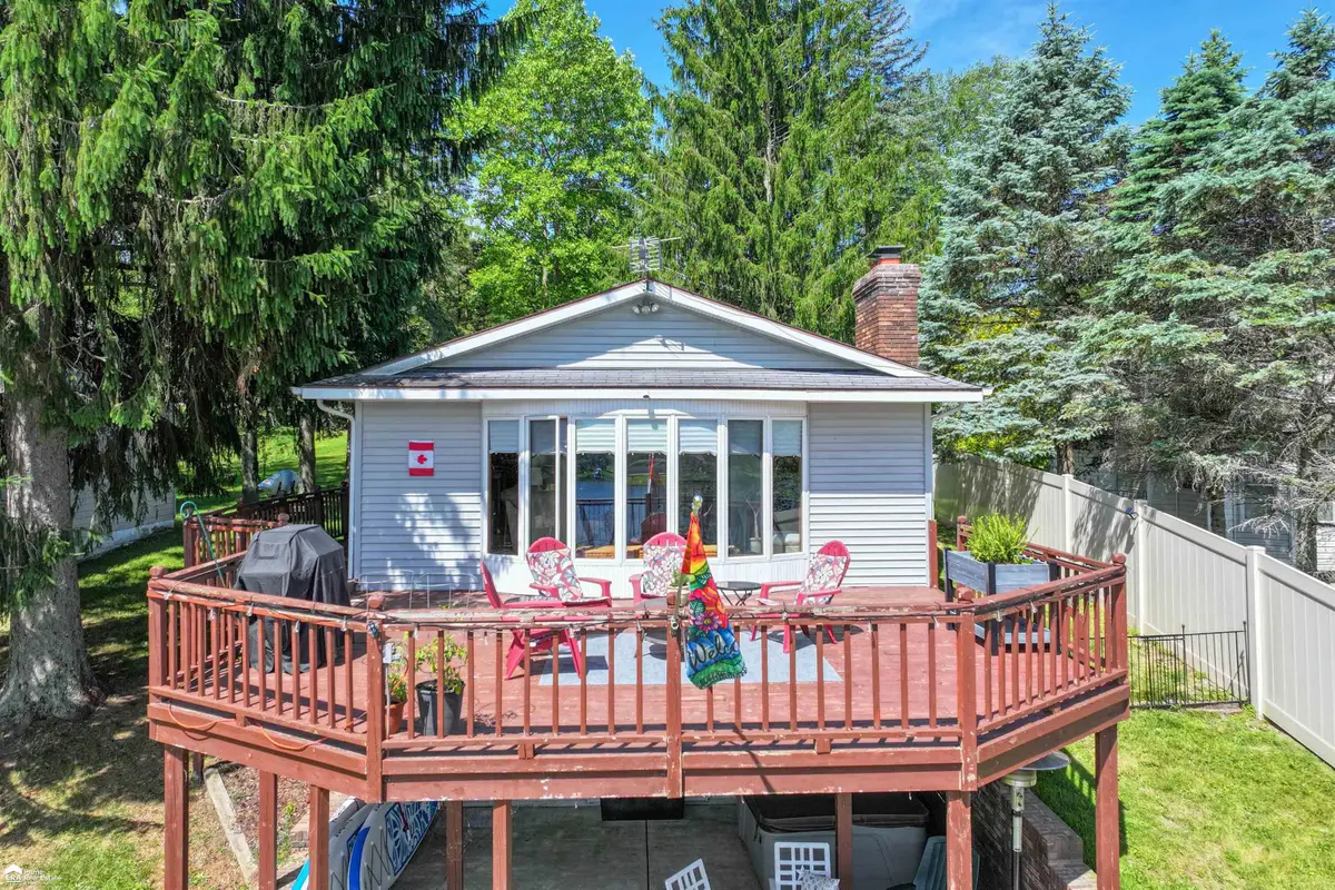 6300 Bullard, Fenton, MI 48430 - #1