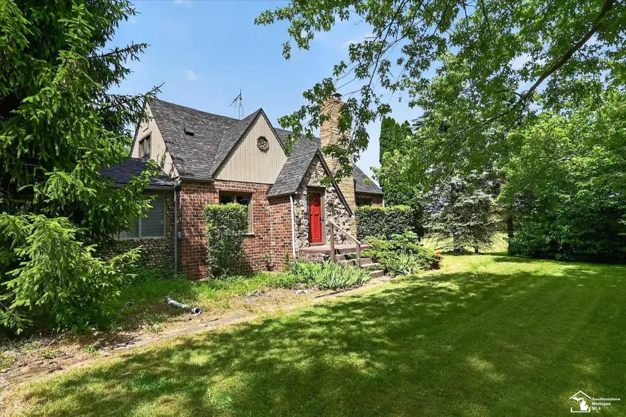 12472 S Custer, Dundee, MI 48131 - #2