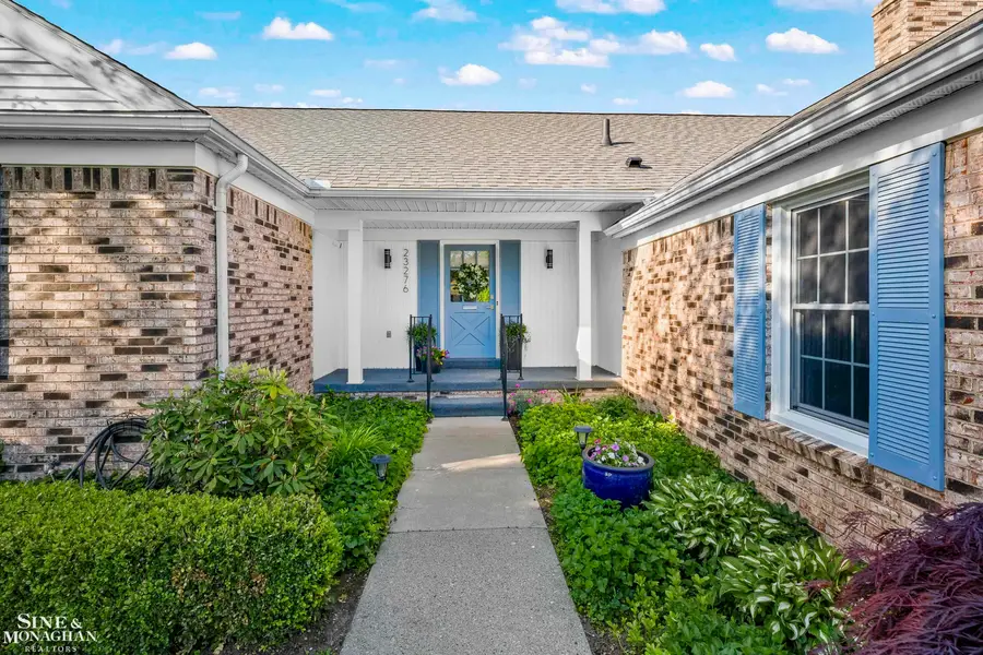 23276 Robert John, Saint Clair Shores, MI 48080 - #2