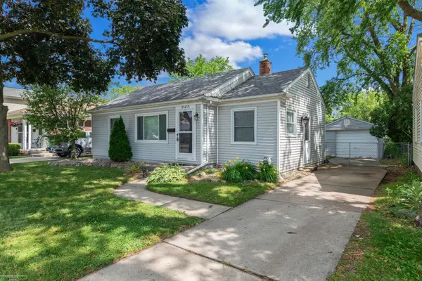 21613 Bon Heur, Saint Clair Shores, MI 48081
