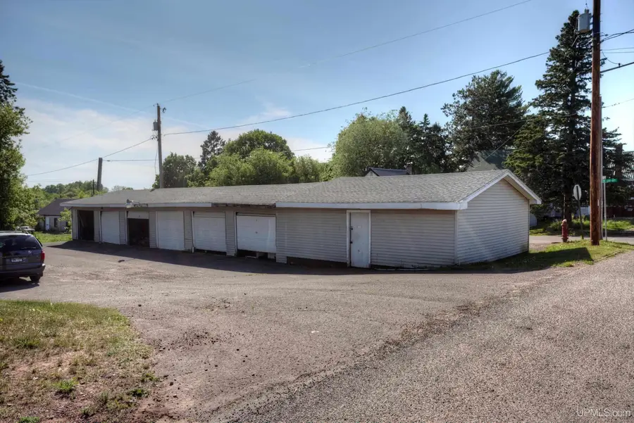 421 S Suffolk, Ironwood, MI 49938 - #3