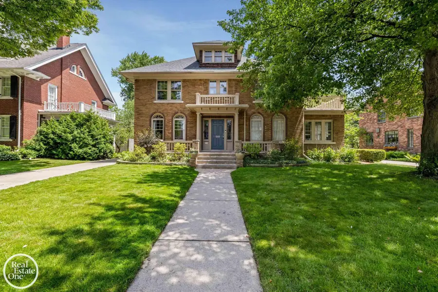 858 Bedford, Grosse Pointe Park, MI 48230 - #2