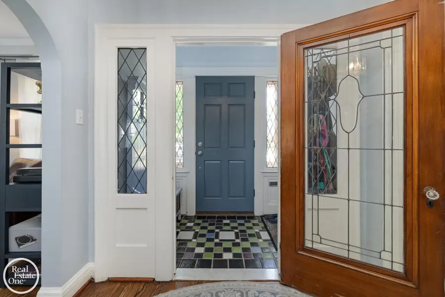 858 Bedford, Grosse Pointe Park, MI 48230 - #3