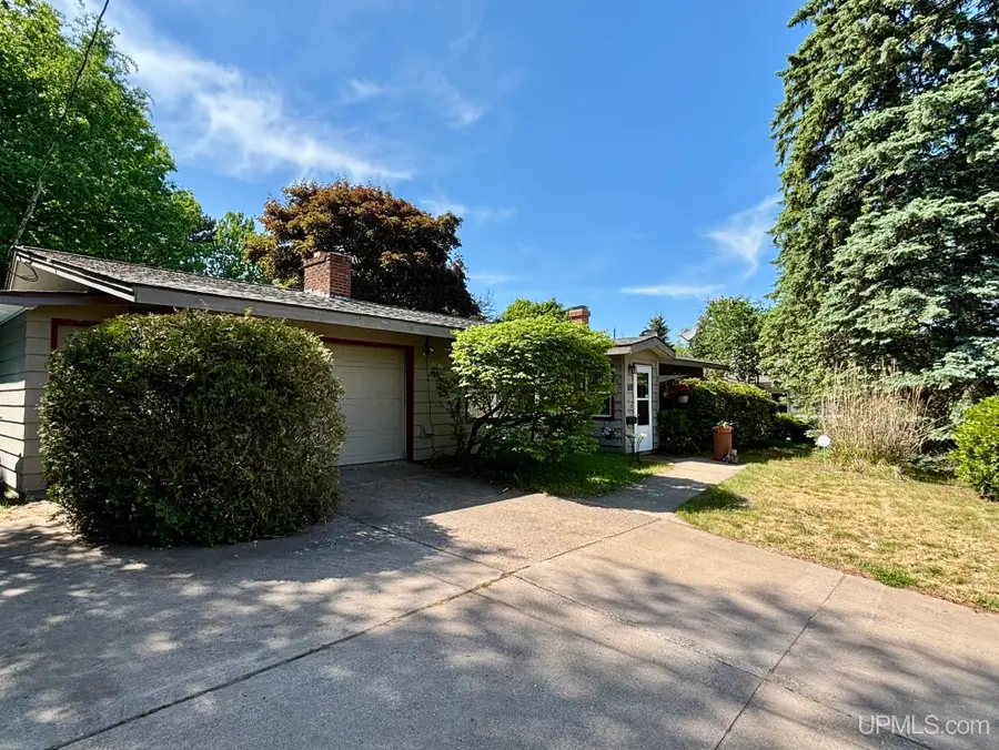 1111 N Seventh, Marquette, MI 49855 - #3