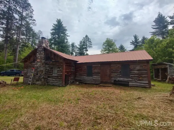 184 Marten Lake, Iron River, MI 49935