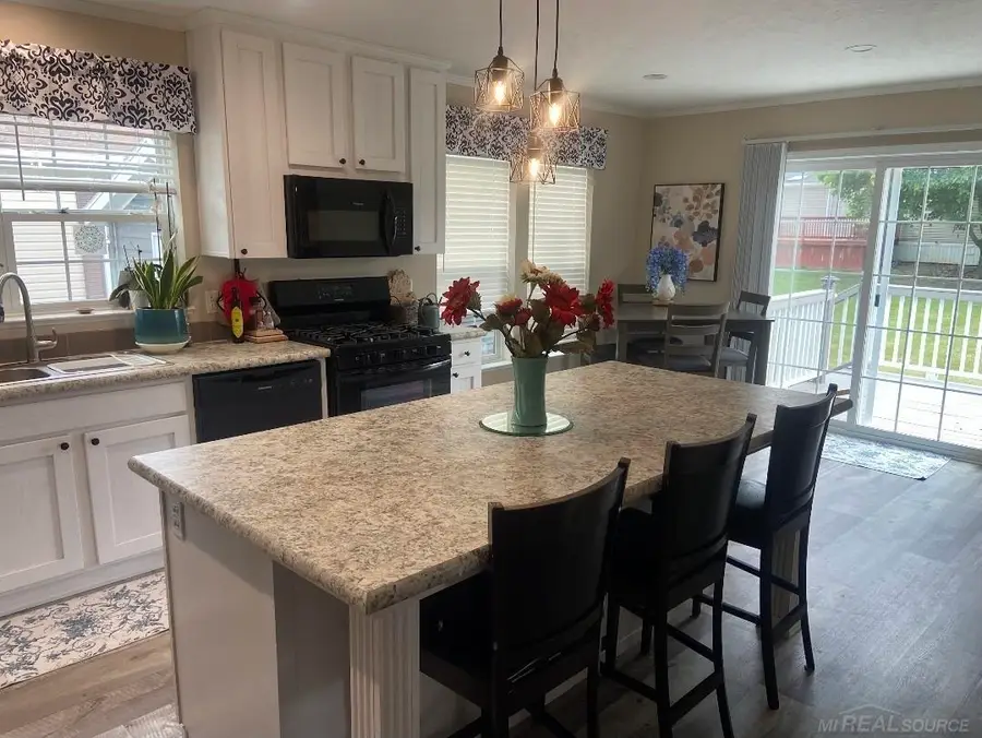 7122 Belmont, Hamburg, MI 48189 - #3