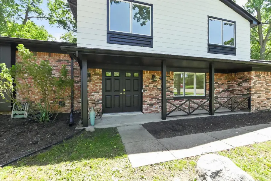 2049 Shore Hill, West Bloomfield, MI 48323 - #2