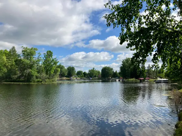 2160 Willow Bay, Gladwin, MI 48624