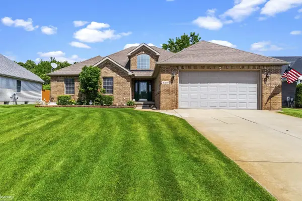 16355 Red Fox, Linden, MI 48451