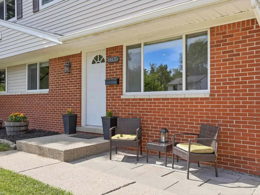 8835 Royce, Sterling Heights, MI 48313 - #2