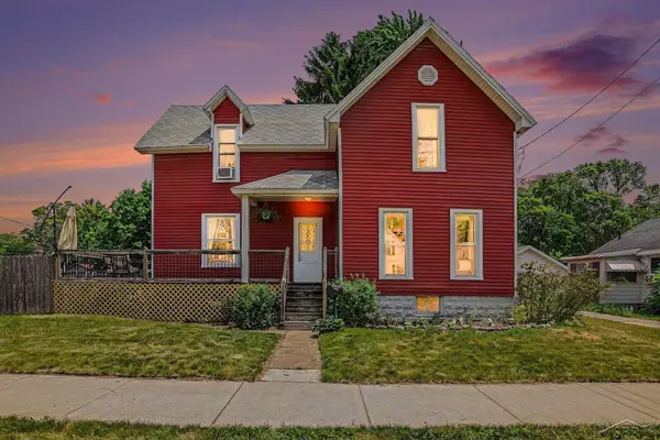1424 N Trumbull, Bay City, MI 48708