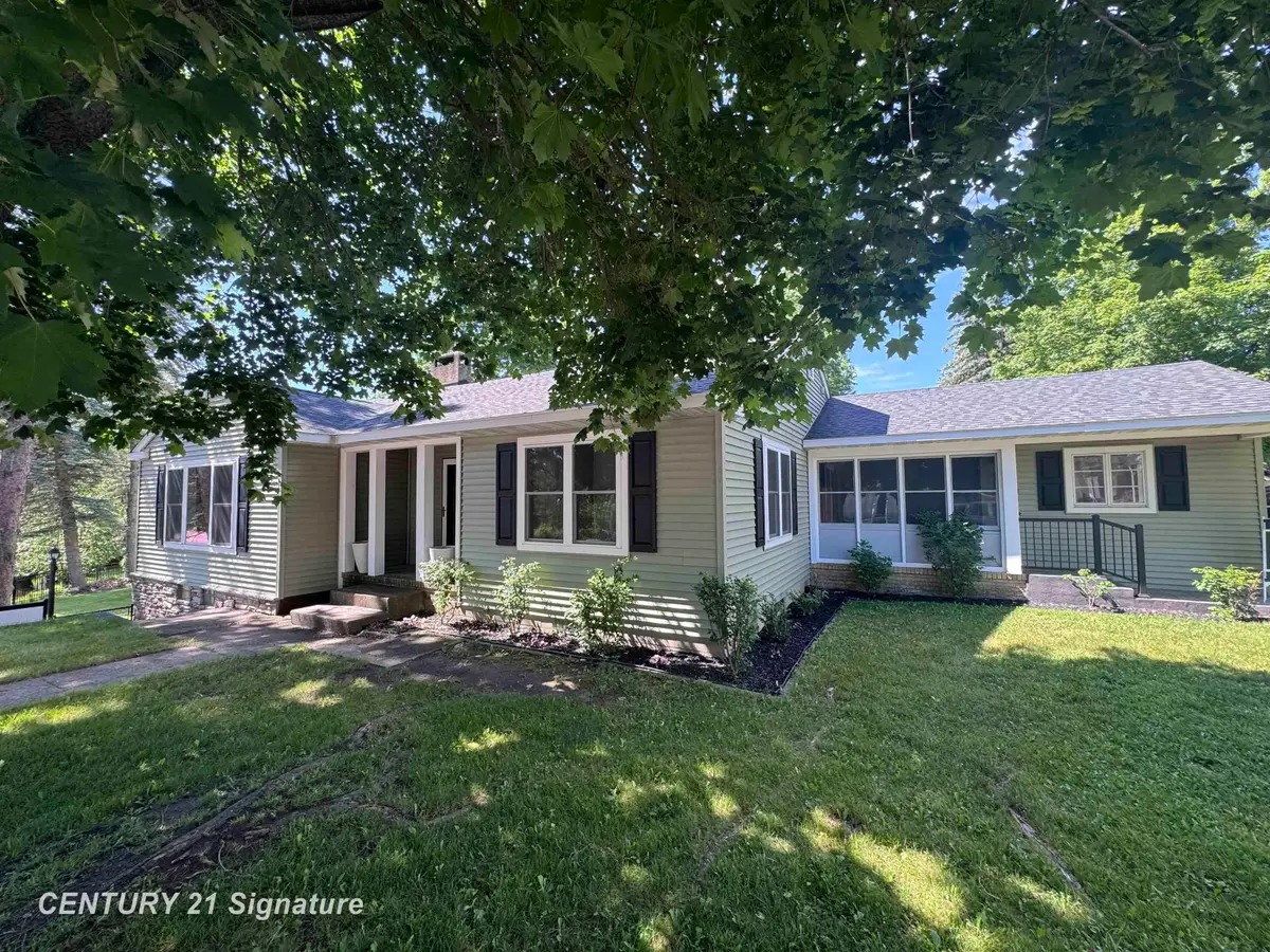 200 S Fifth, Roscommon, MI 48653 - #1