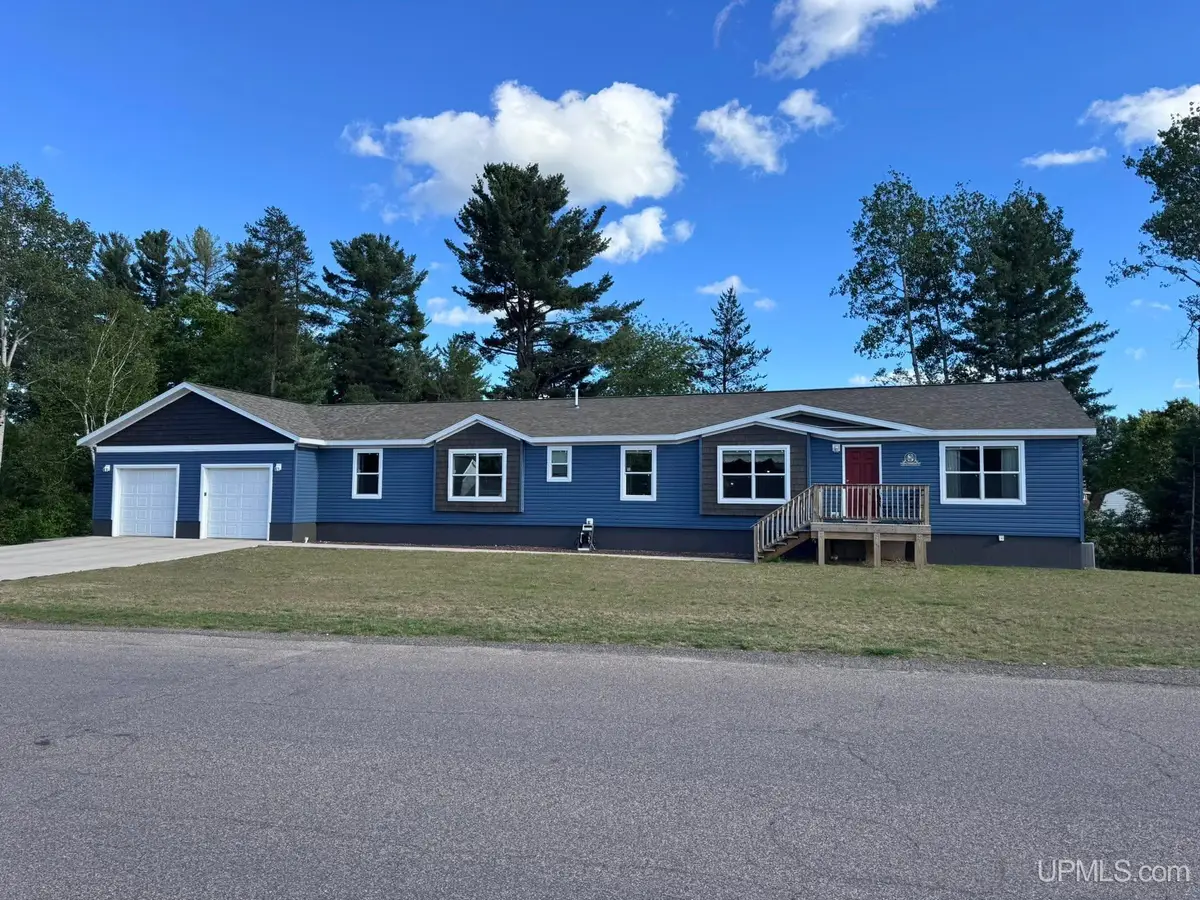 1685 Ellsworth, Ishpeming, MI 49849 - #1