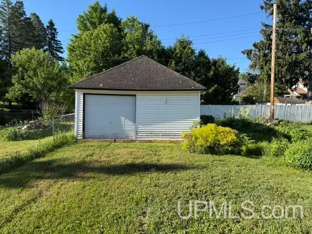 241 E Michigan, Ironwood, MI 49938 - #2