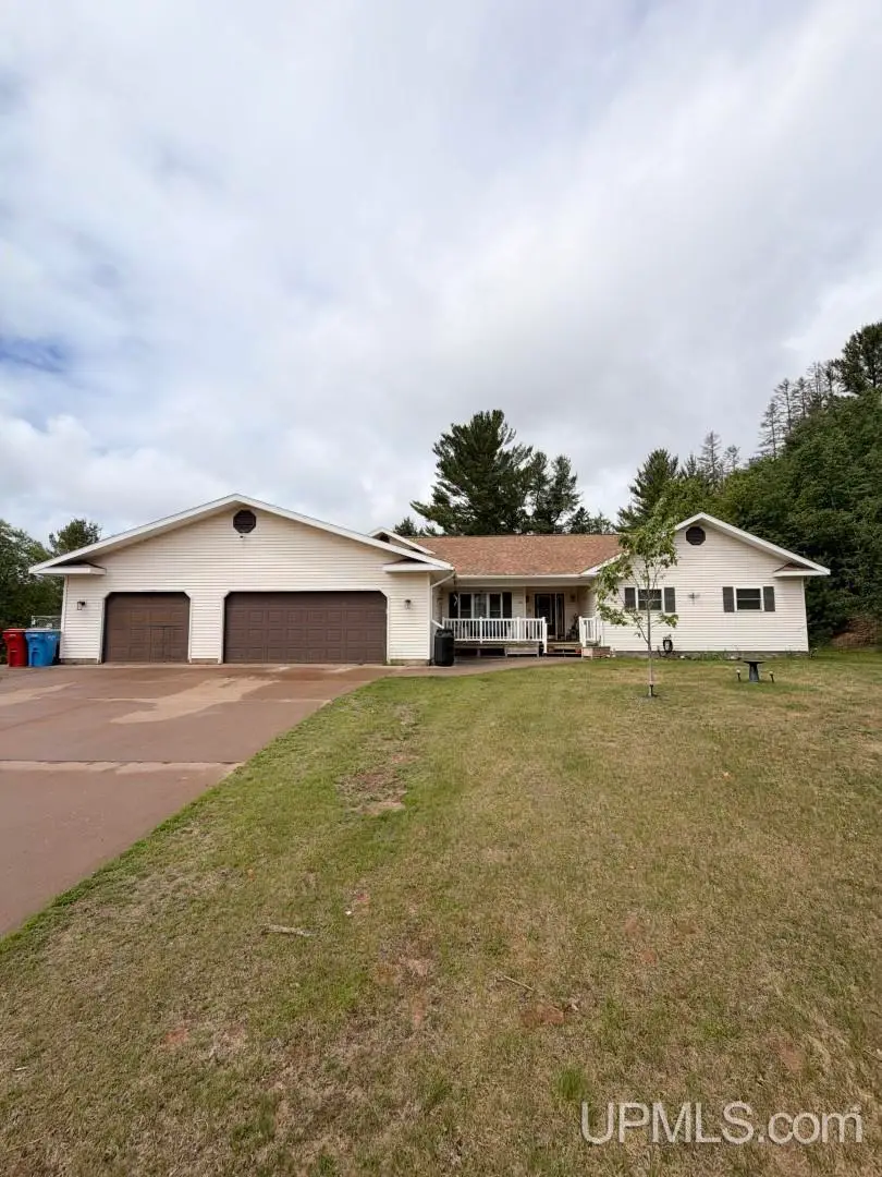 250 Copper, Ishpeming, MI 49849 - #1