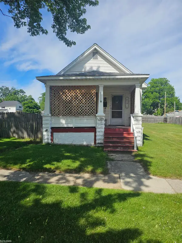1819 10th, Port Huron, MI 48060