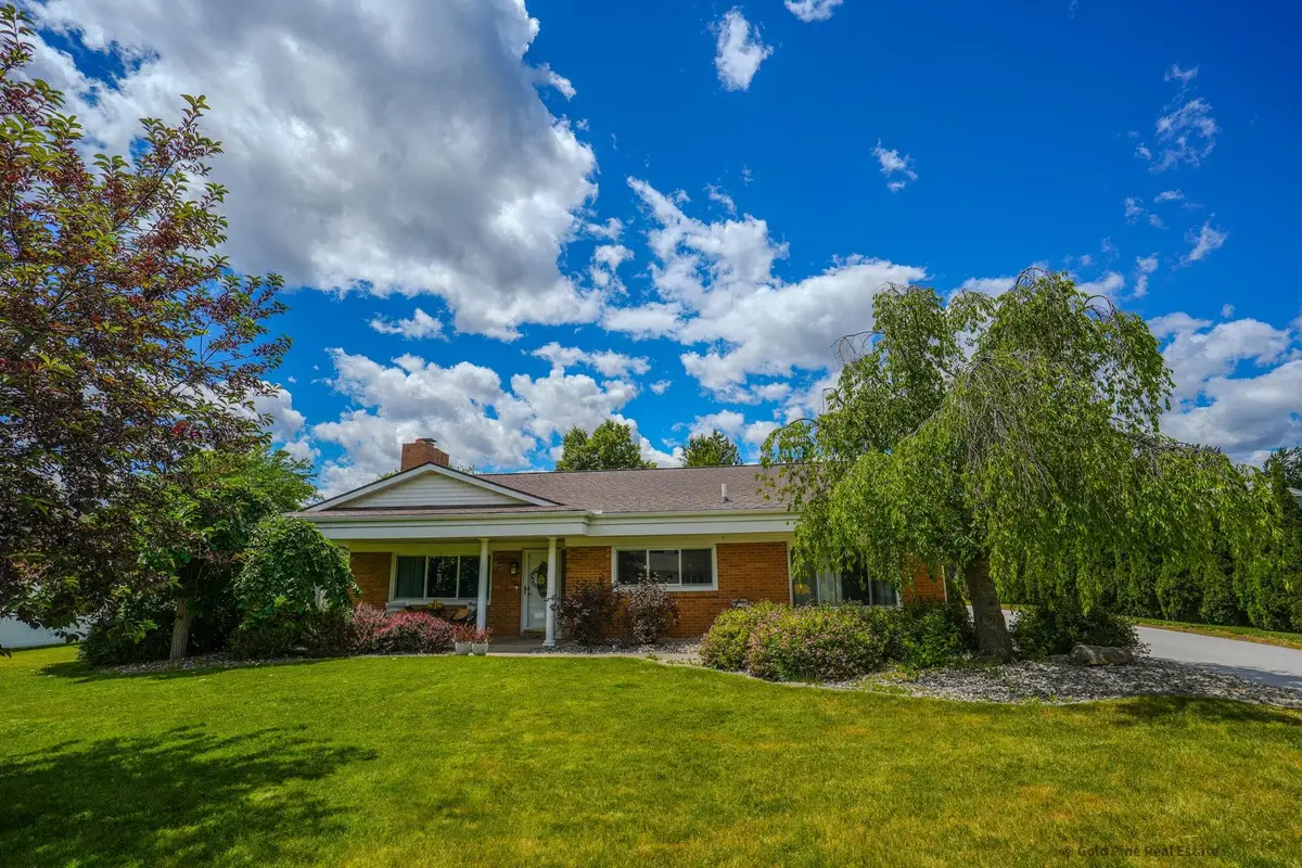 607 Frost, Bay City, MI 48706 - #1