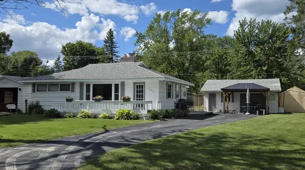 7439 Birch Tree, Lexington, MI 48450
