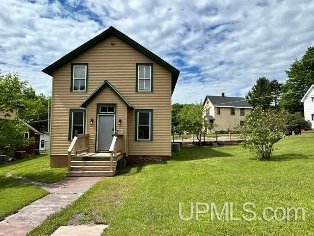 27017 W 21st, Hubbell, MI 49934 - #1