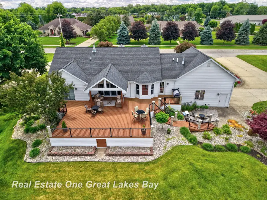 2530 N River, Saginaw, MI 48609 - #2