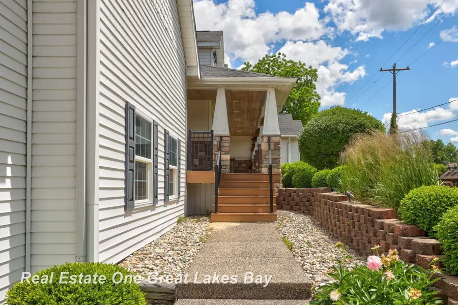 2530 N River, Saginaw, MI 48609 - #3