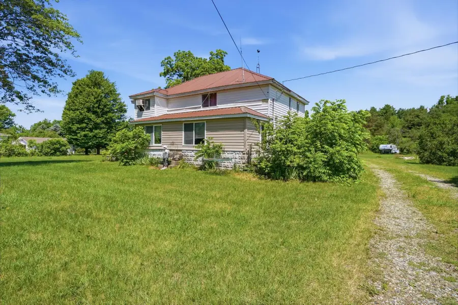 10332 W Dodge, Montrose, MI 48457 - #2
