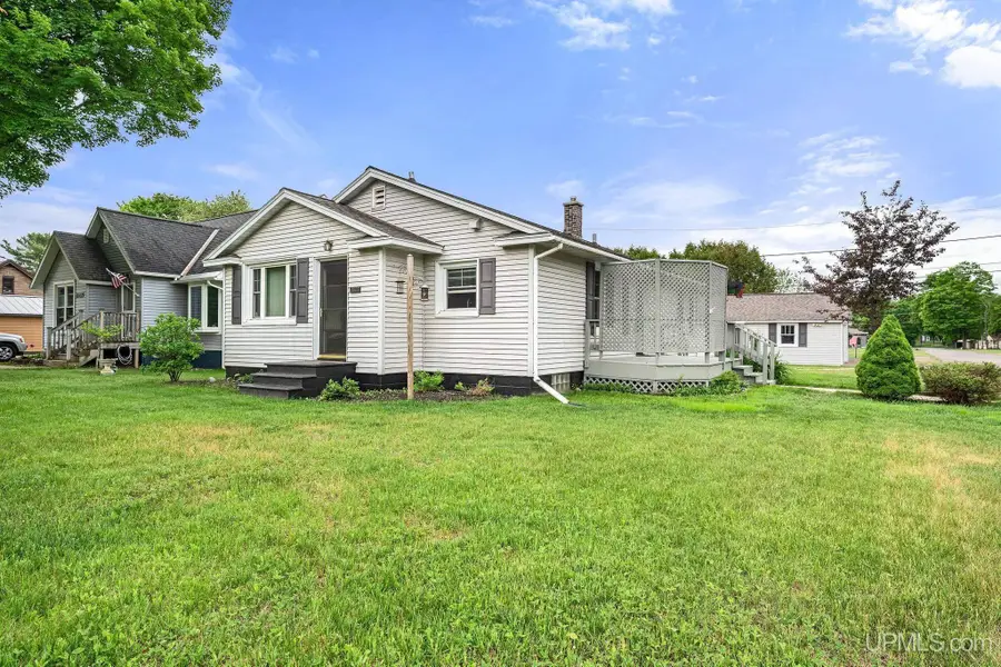 2117 Deer Lake, Ishpeming, MI 49849 - #3