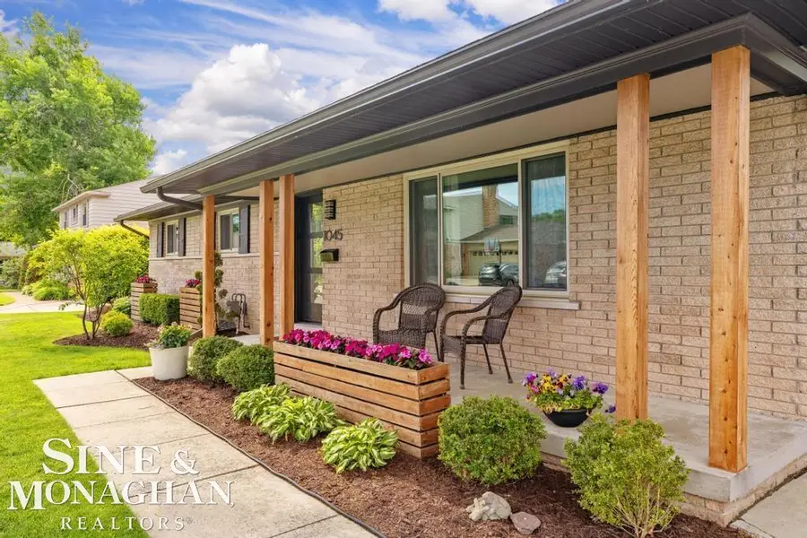 1045 Marian, Grosse Pointe Woods, MI 48236 - #2