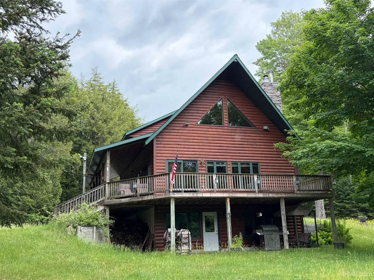 5109 N River, Manistique, MI 49854 - #1