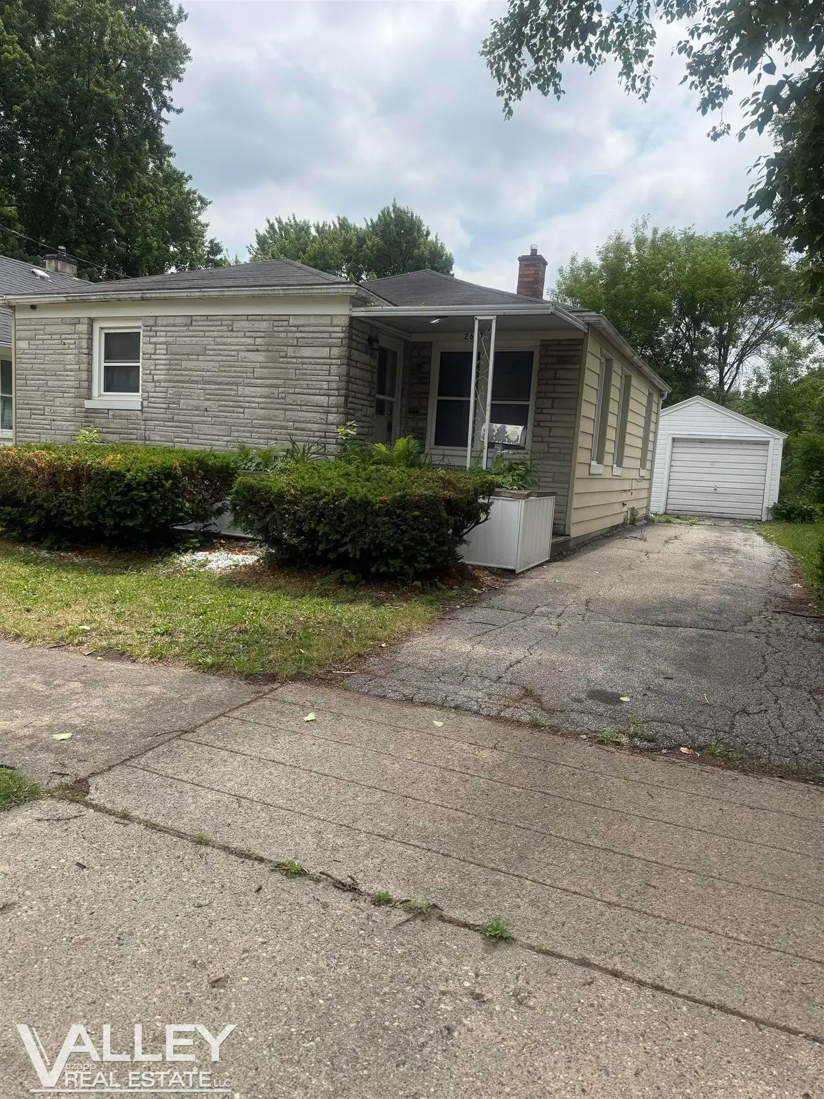 2607 Morgan, Saginaw, MI 48602 - #1